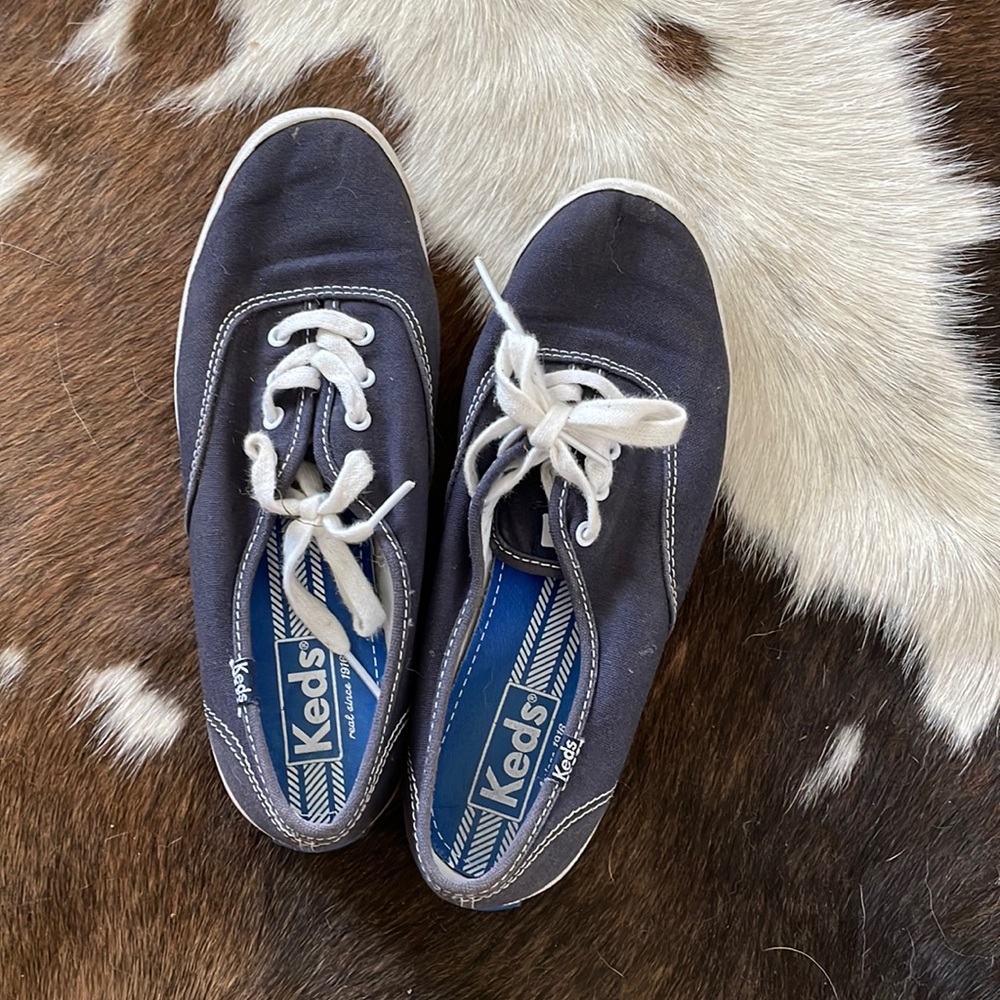 Blue keds